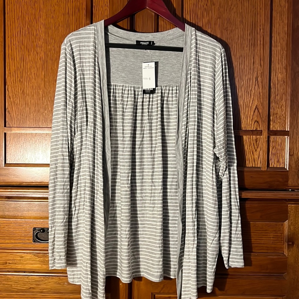 NWT Premise Studio Serene City Knit Open Front Waterfall Layer Light Cardigan